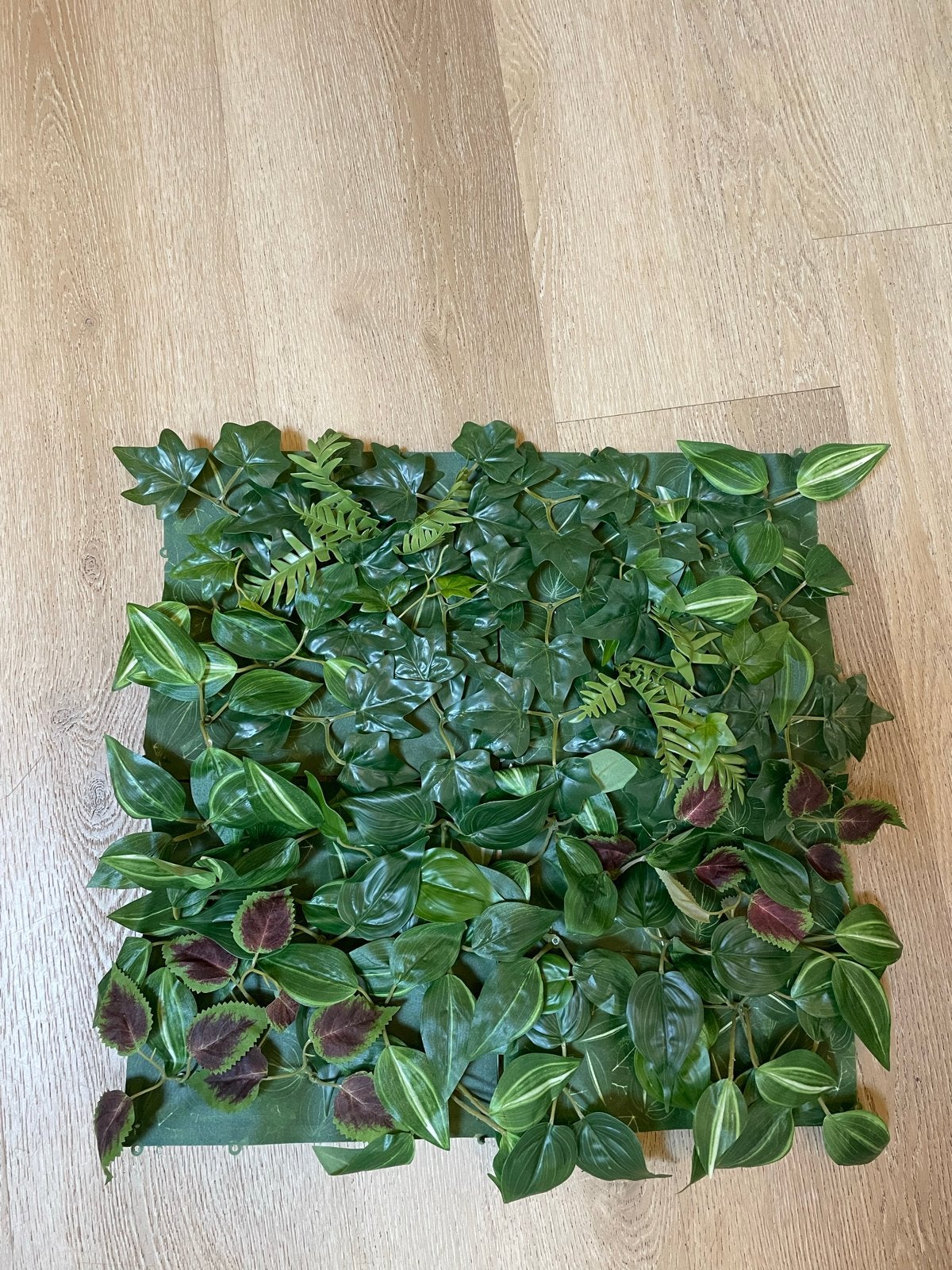 Kunstplantentegel - Groene bladeren decoratie, Huis en Inrichting, Woonaccessoires | Kunstplanten en Kunstbloemen, Ophalen, Binnen