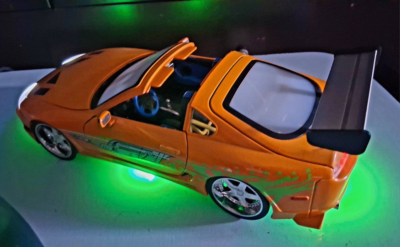 Fast & Furious Toyota  SUPRA modelauto met verlichting, Hobby en Vrije tijd, Modelbouw | Auto's en Voertuigen, Overige merken