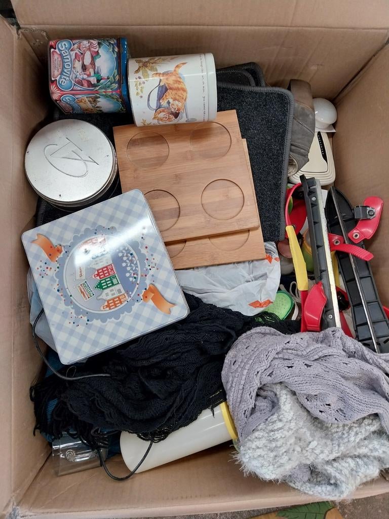 Gratis diverse rommelmarktspullen, Diversen, Rommelmarktspullen, Ophalen, Gebruikt