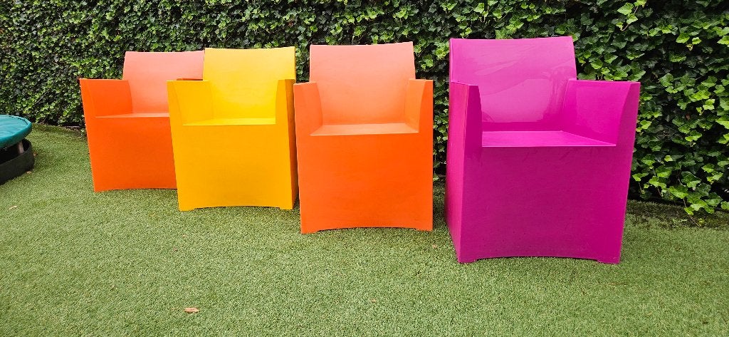 4 vrolijke moderne tuinstoelen HAANS, Ophalen, Gebruikt, Kunststof