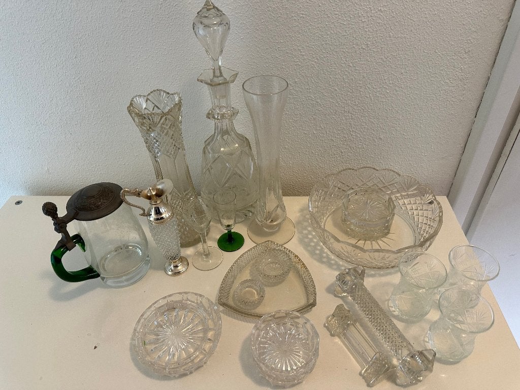 Partij antieke en vintage glazen en kristallen objecten, Antiek en Kunst, Ophalen