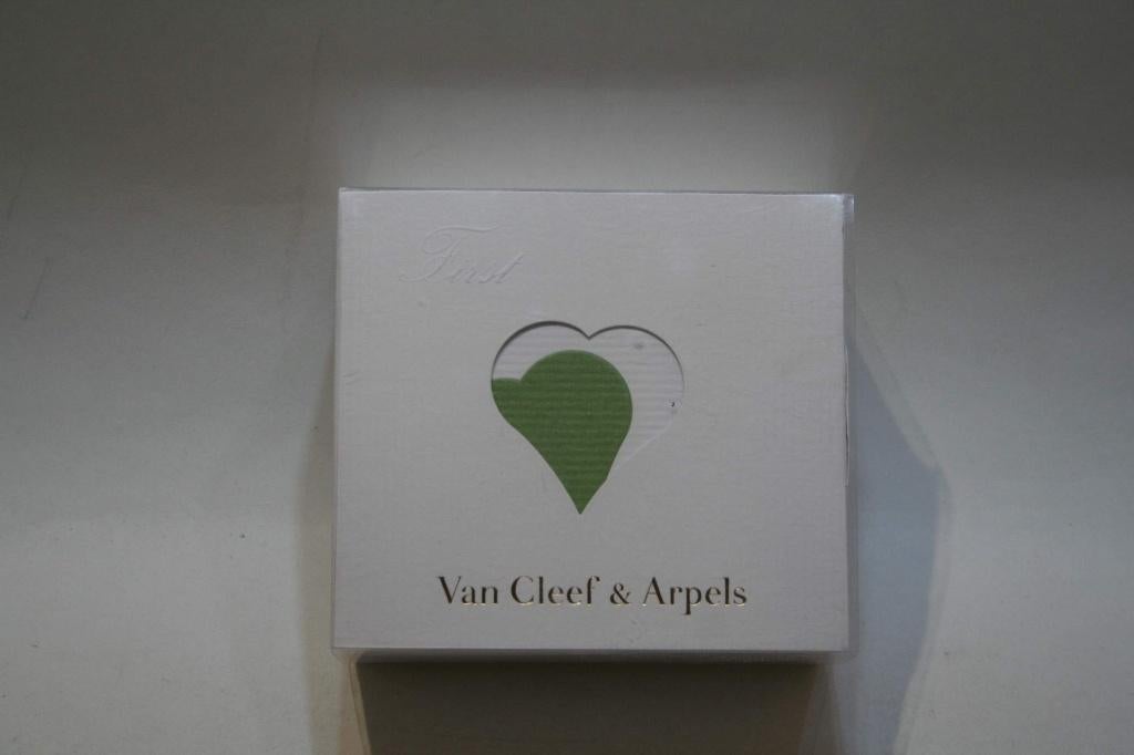 Van Cleef & Arpels set Mini EdT 5 ml + Reuk kaars 35 gr New, Verzamelen, Verzenden, Nieuw, Miniatuur, Gevuld