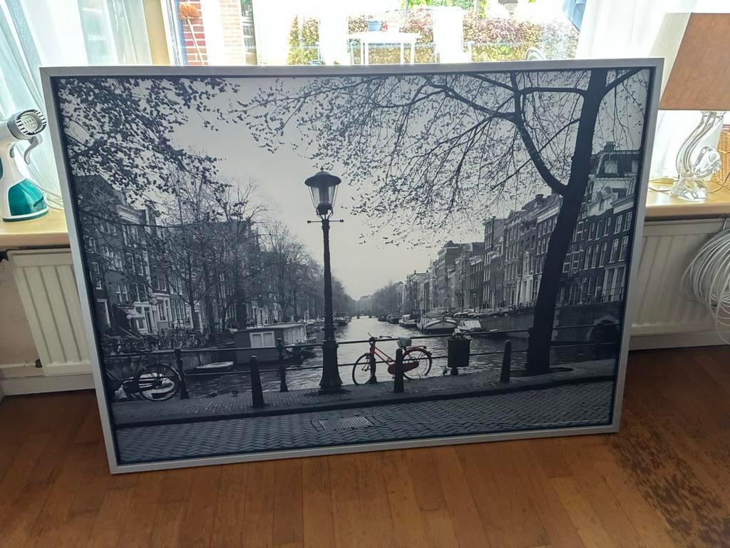 Grote Poster Amsterdamse Gracht - Zwart-wit 100x140 cm, Huis en Inrichting, Ophalen, 125 cm of meer, Zo goed als nieuw, Foto of Poster