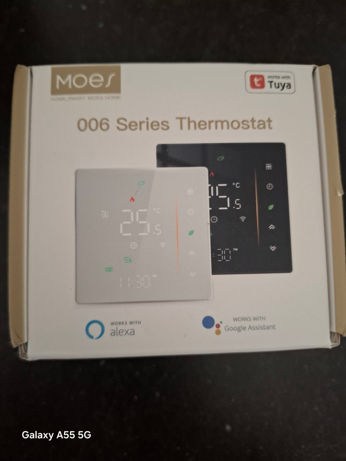 Nieuwe Moes 006 Series Slimme Thermostaat (Zigbee), Doe-het-zelf en Verbouw, Thermostaten, Ophalen of Verzenden, Slimme thermostaat