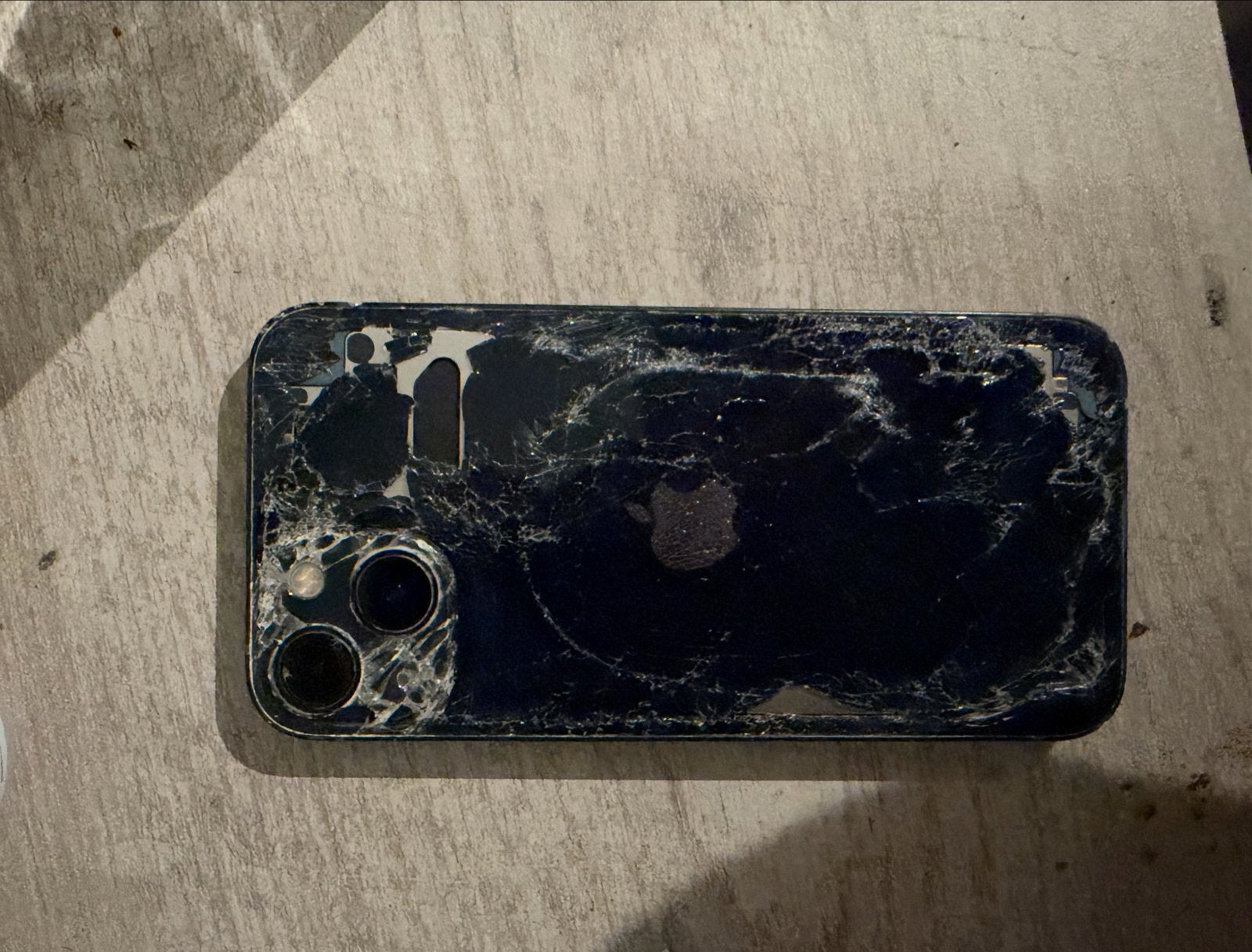 iPhone 13 256GB - Defecte Face ID en Achterkant
