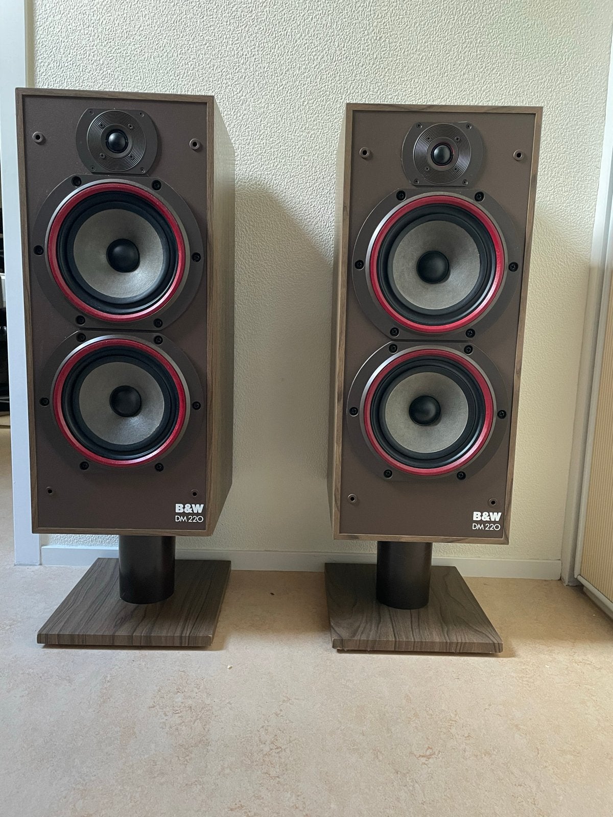 Vintage B&W DM220 Speakers - Filter Upgrade - Serie Nummers, Ophalen, Stereo speakers, Gebruikt, Inclusief standaarden