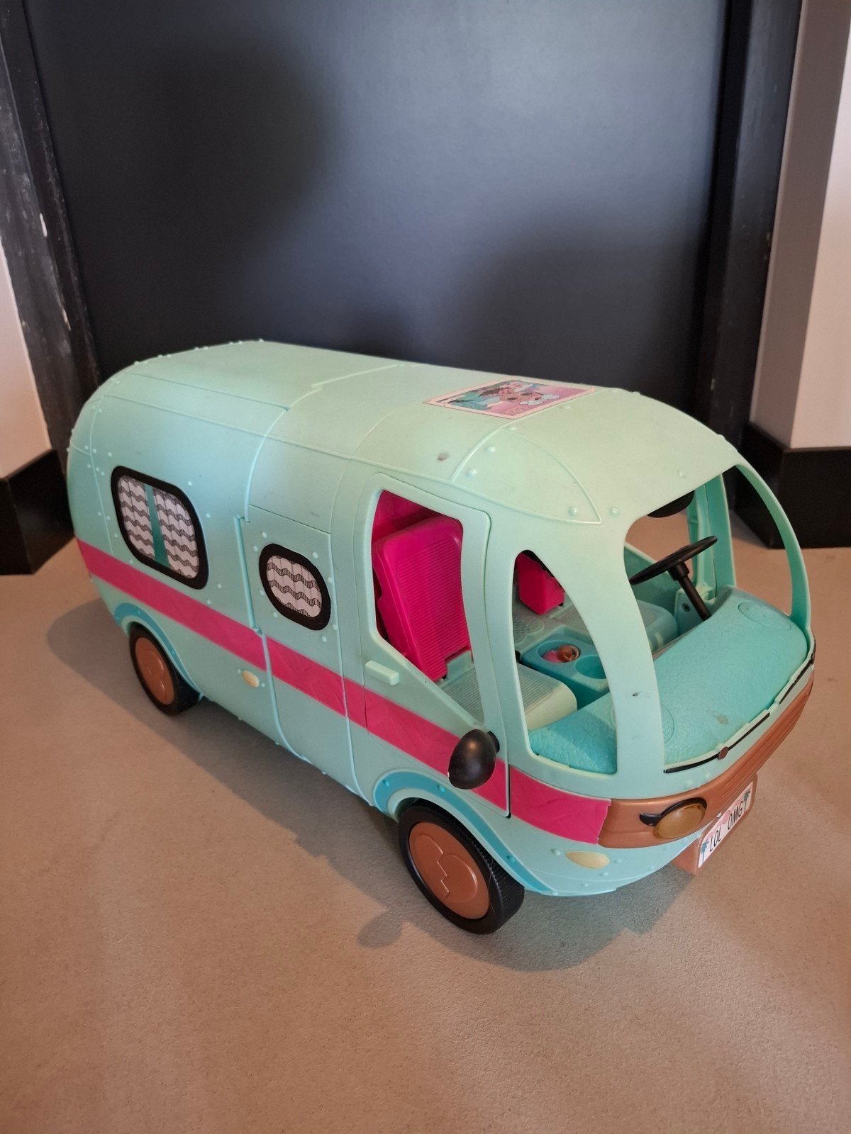 LOL Surprise Camper met poppetjes en accessoires, Kinderen en Baby's, Ophalen of Verzenden, Gebruikt