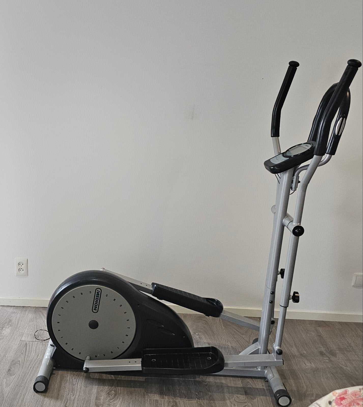 Medion Crosstrainer - Ideaal voor Thuis Workouts, Sport en Fitness, Ophalen, Benen, Gebruikt, Crosstrainer
