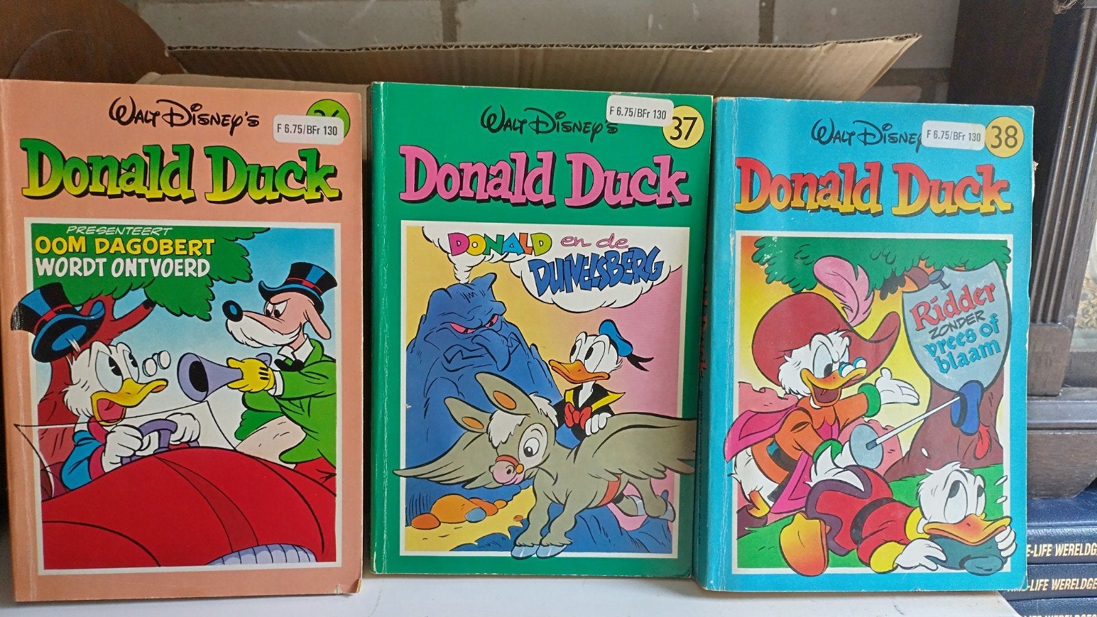 88 Donald Duck stripboeken(pocket size), Meerdere stripboeken, Ophalen, Gelezen