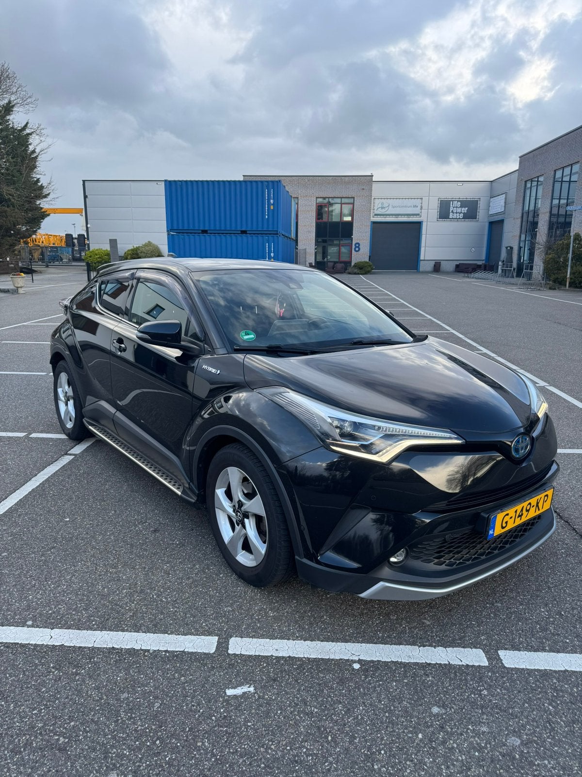 Toyota C-HR 1.8 Hybrid 2019 Full Option | Zuinig | Navi
