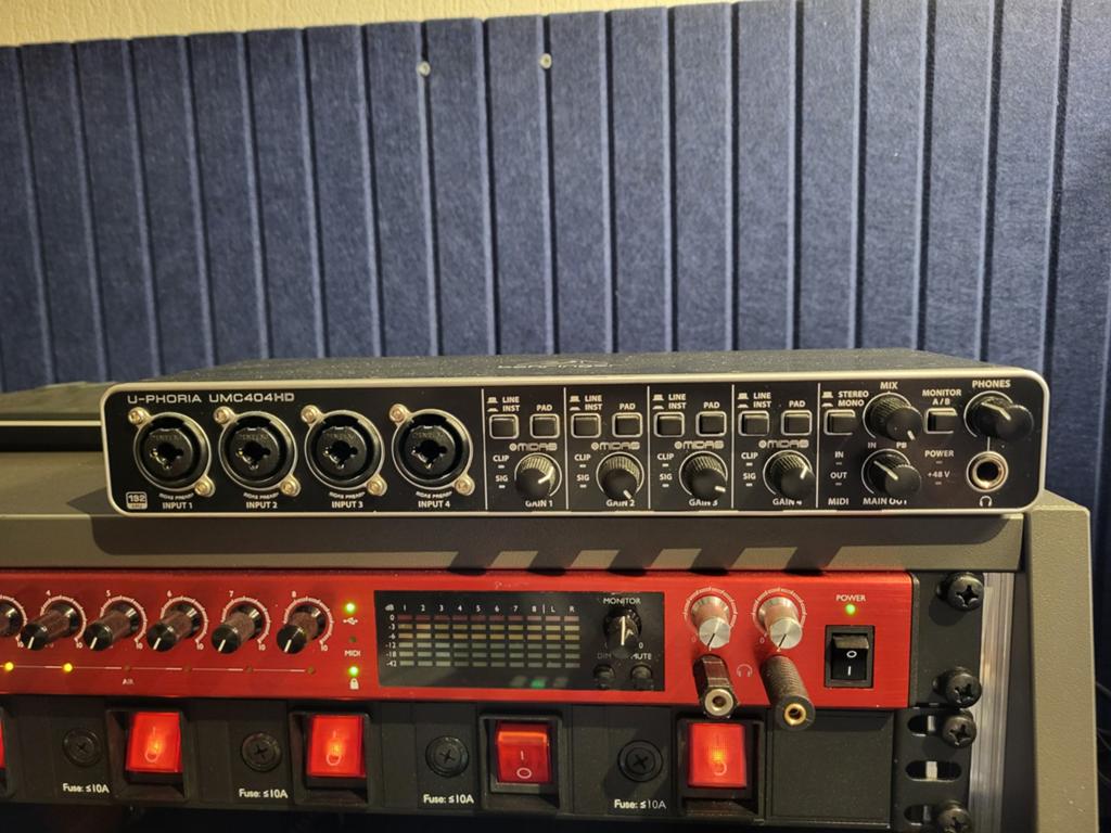 Behringer UMC404HD met kabel, Ophalen of Verzenden, Gebruikt, Audio