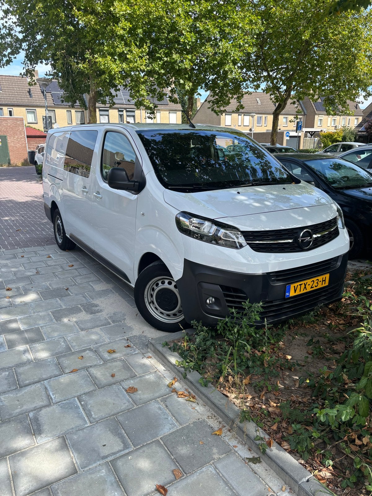 Opel Vivaro 2.0 Diesel 145pk L3h1 Automaat, Auto's, Verwarmde buitenspiegels, Stof, 4 cilinders, 2500 kg