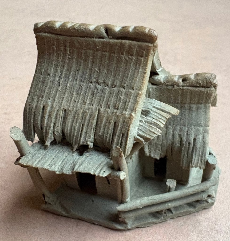 Twee Chinese miniatuurtjes ('Mud Men'), voor bij bonsai, Steen/keramiek, Overige typen, Handgemaakt, Grijs