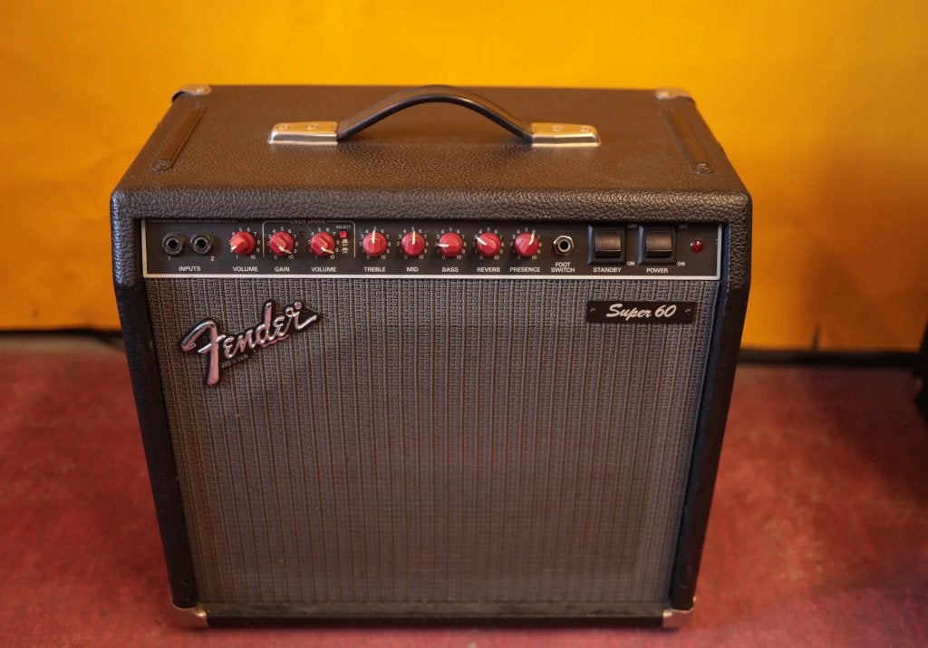 2 Fender amps , Frontman 15R, Super 60 (buizen), Ophalen of Verzenden, Gebruikt, Gitaar, Minder dan 50 watt