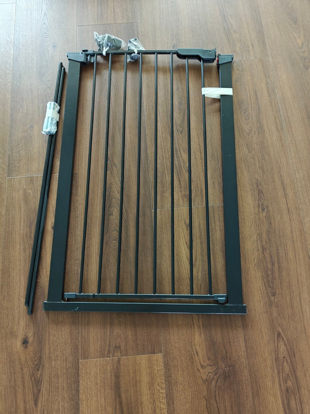 Zwart metalen klemhekje - Veiligheid voor kinderen, Ophalen, Gebruikt, Klemhekje, Metaal of IJzer
