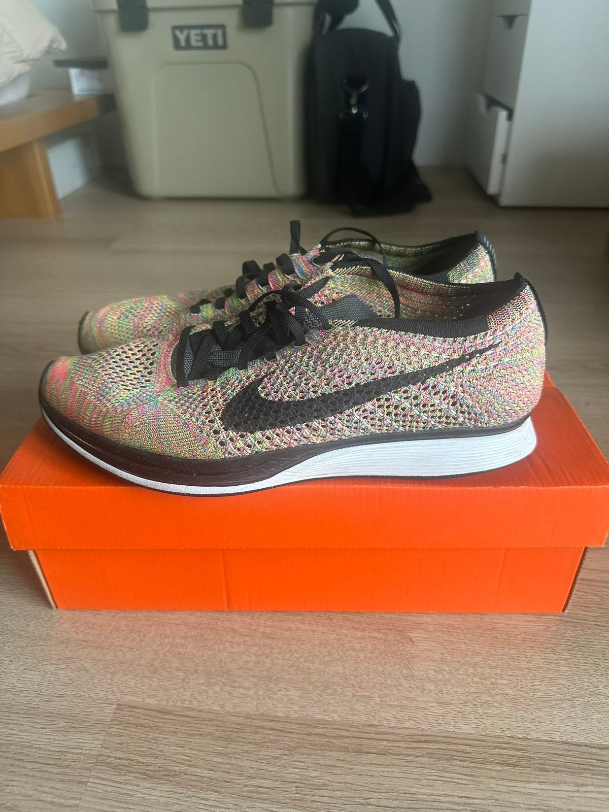 Nike Flyknit Racer Multicolor met doos - Gedragen, Overige kleuren, Ophalen of Verzenden, Sneakers of Gympen, Gedragen