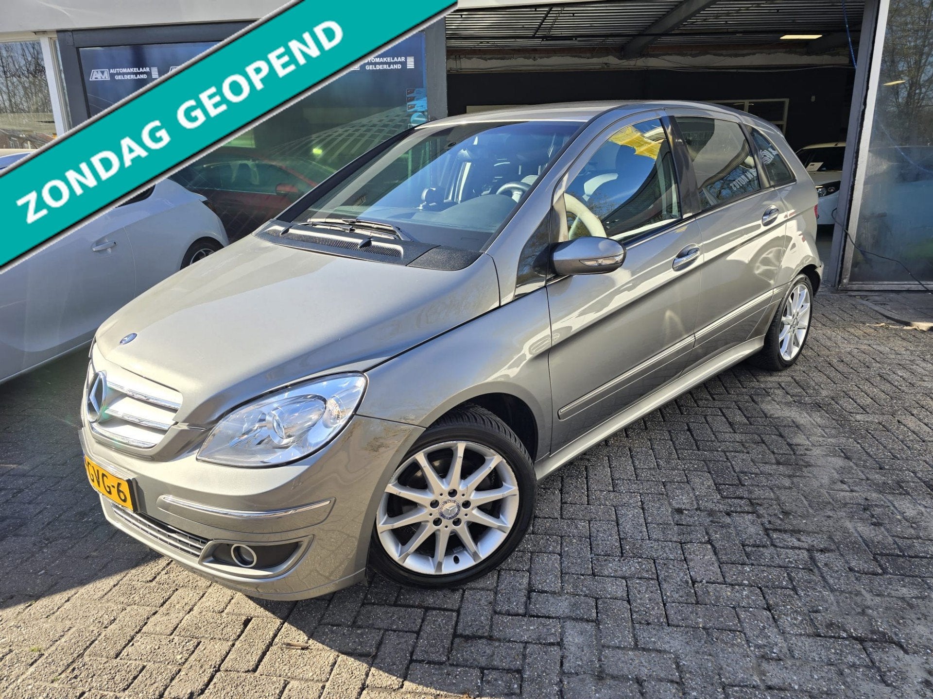 Mercedes-Benz B-klasse 200 CDI | 3E EIGENAAR | 12MND GARANTI, Voorwielaandrijving, Gebruikt, 715 kg, Leder en Stof