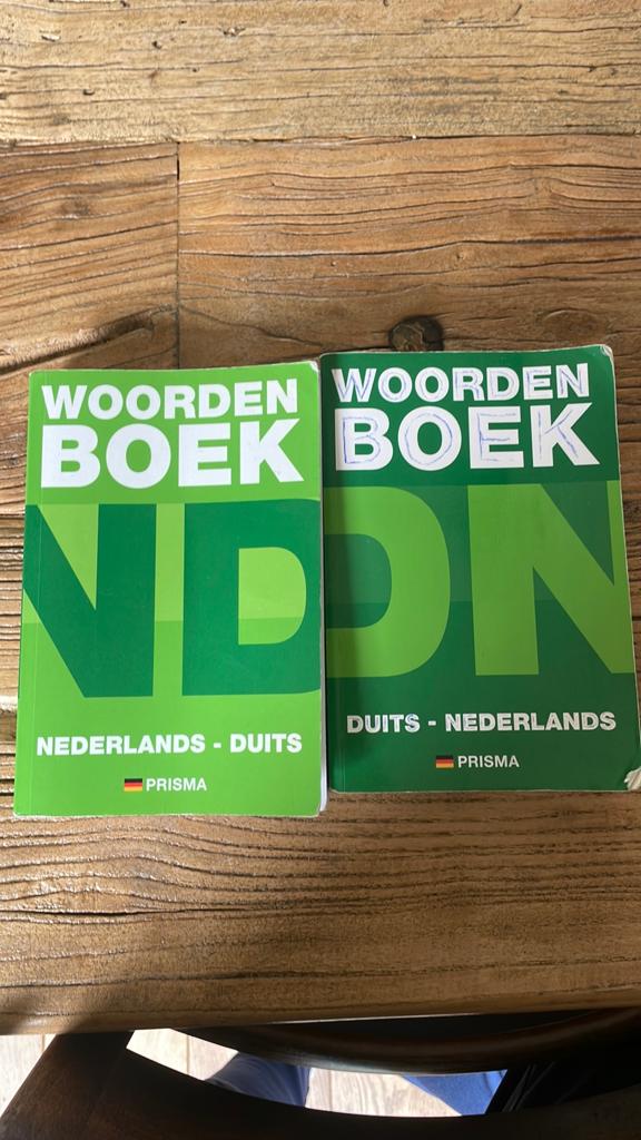 Woordenboek Duits-Nederlands & Nederlands-Duits, Ophalen of Verzenden, Zo goed als nieuw
