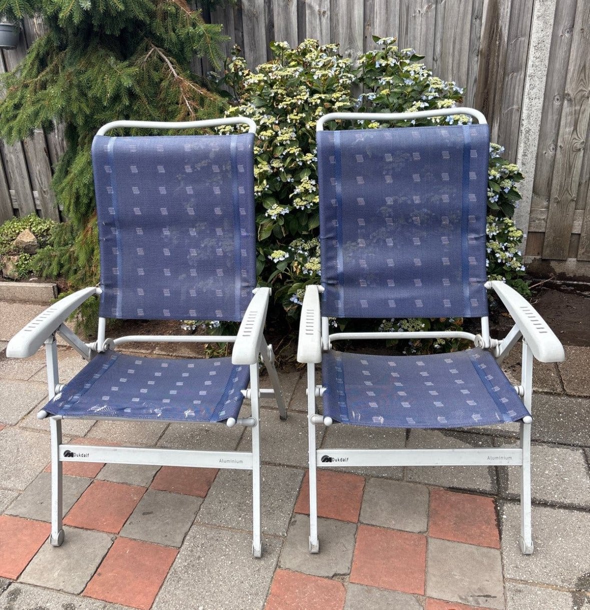 2x dukdalf aluminium zonnestoelen extra breed, Ophalen, Gebruikt, Campingstoel