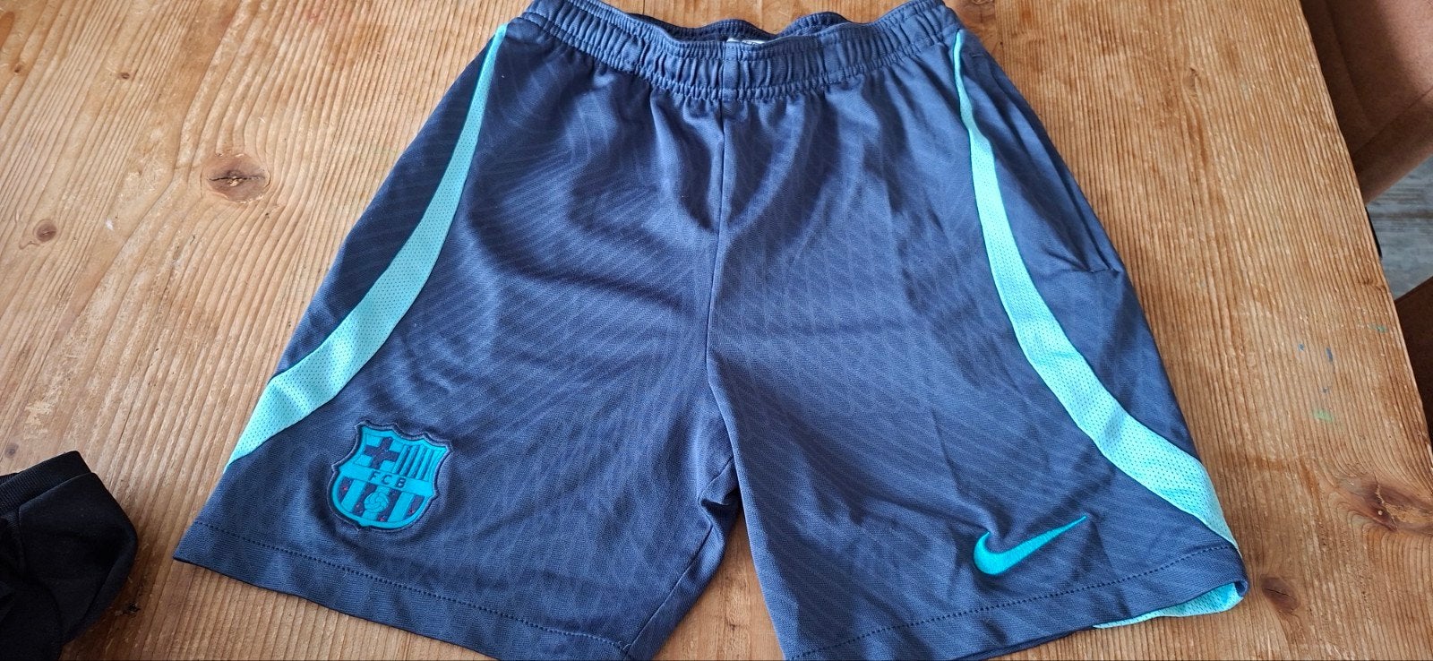 Nike FC Barcelona voetbalbroekje - Maat L (147-158 cm), Kinderen en Baby's, Kinderkleding | Overige, Ophalen of Verzenden, Gebruikt