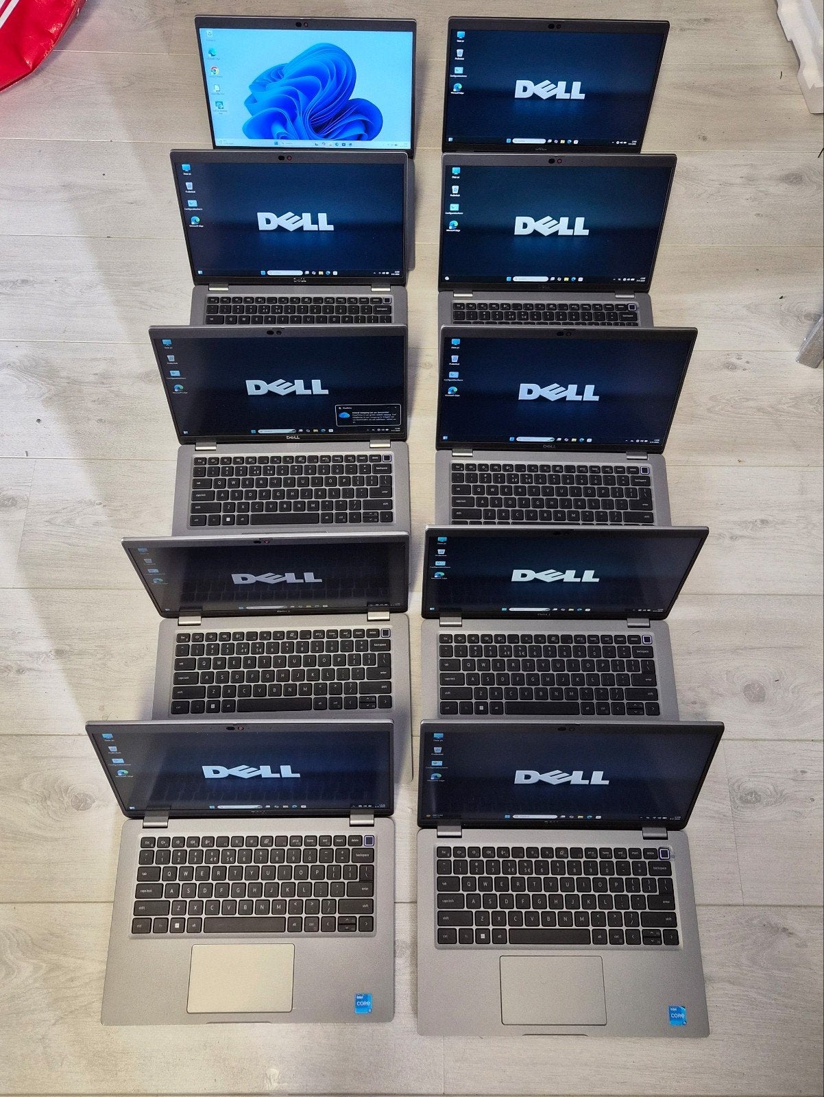 Partij 10x Dell Latitude 5430 i5-1235U 16GB 256GB, Computers en Software, Laptop-opladers, Gebruikt, One Dell Way, Round Rock, TX 78682, USA