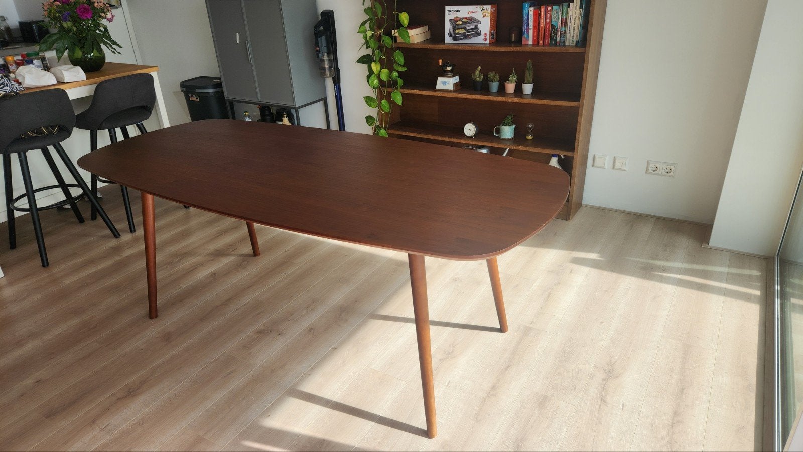 Dinner table - eettafel, Ophalen, 50 tot 100 cm, Zo goed als nieuw, 150 tot 200 cm