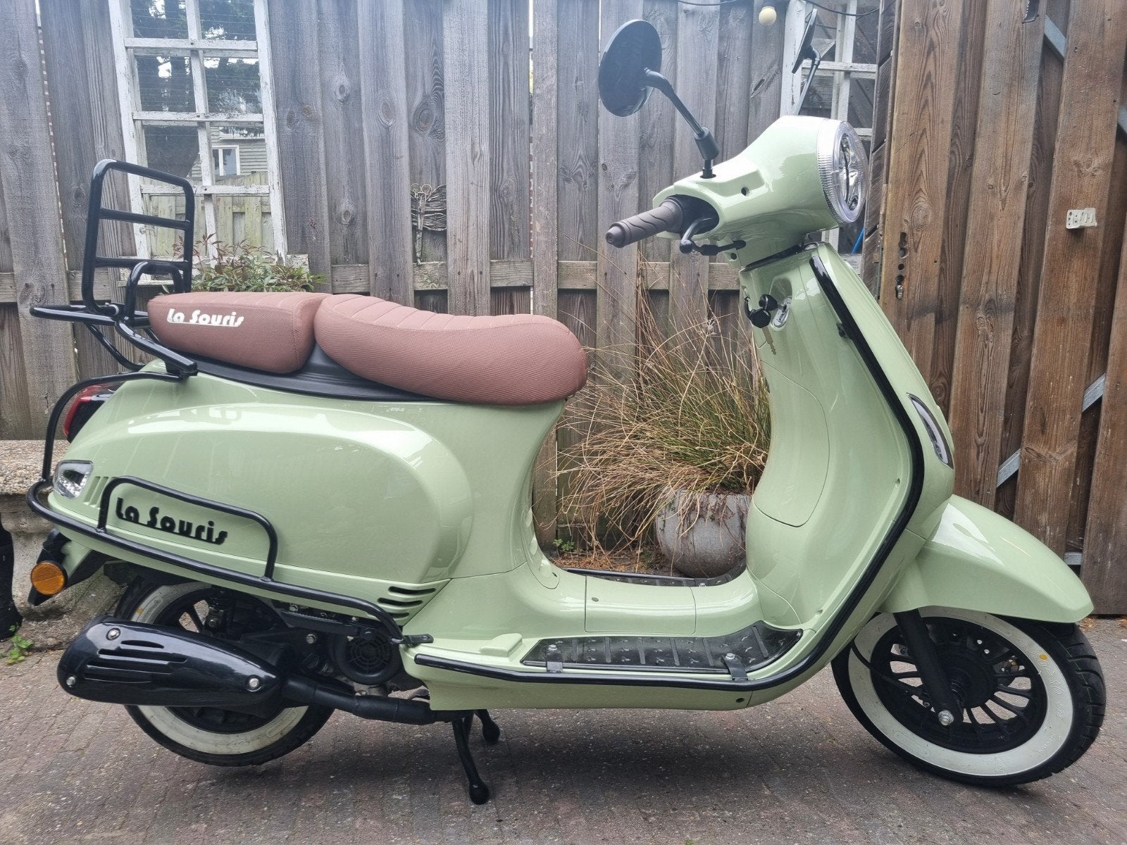 La Souris Sourini R Limited 2022, Fietsen en Brommers, Snorfietsen en Snorscooters, Ophalen of Verzenden, Zo goed als nieuw, Benzine