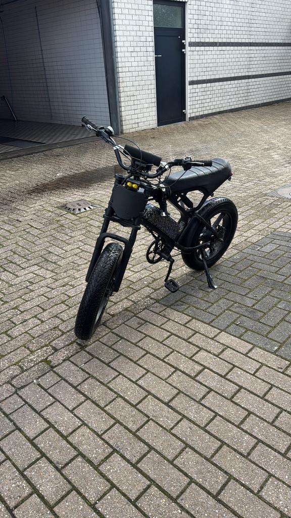 Custom fatbike v20 48 volt 750watt, Ophalen, Zo goed als nieuw