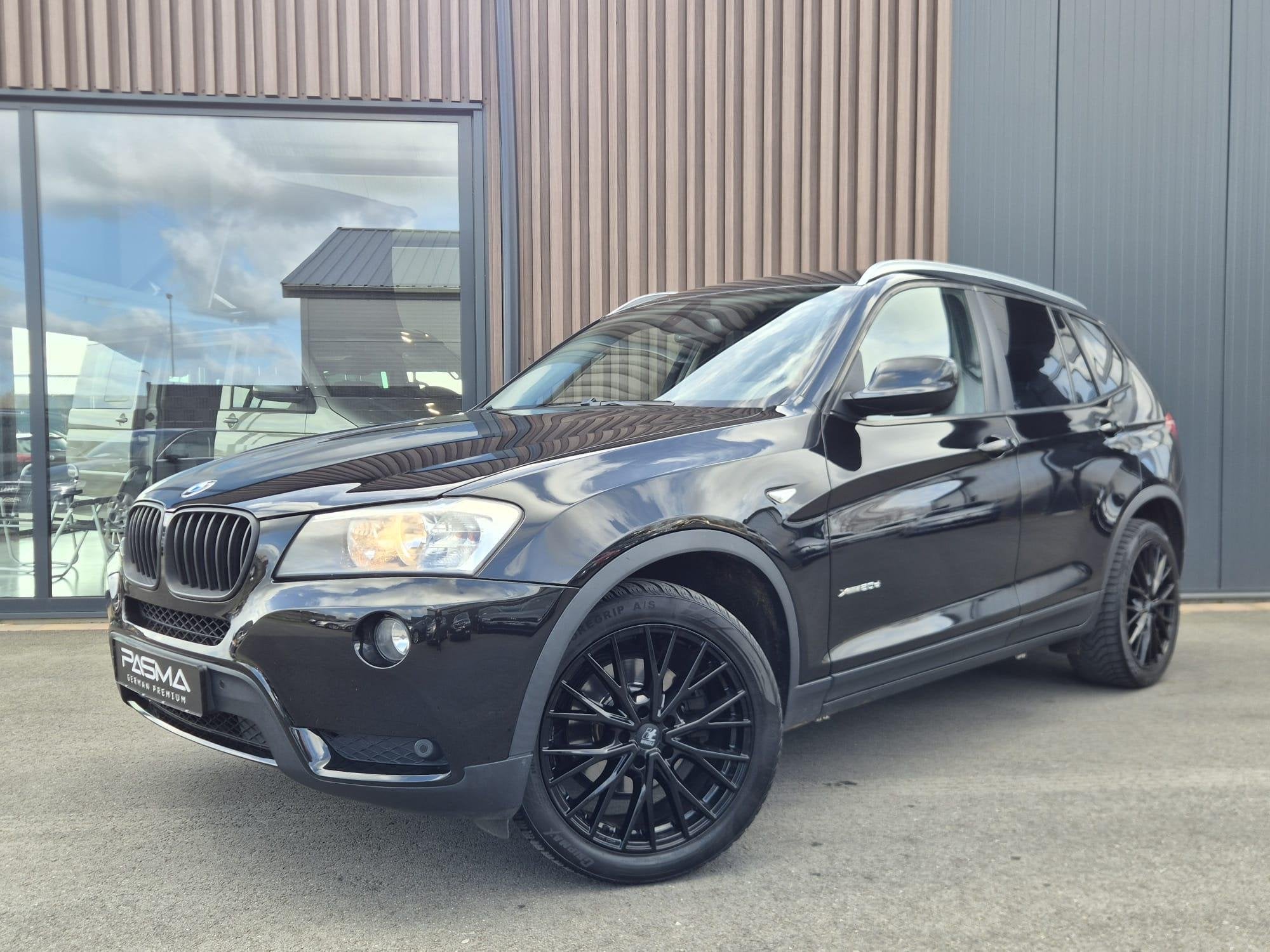 BMW X3 xDrive20d Automaat | Clima | Cruise | Trekhaak | 19 i, Auto's, Automaat, Euro 5, Stof, 2000 kg