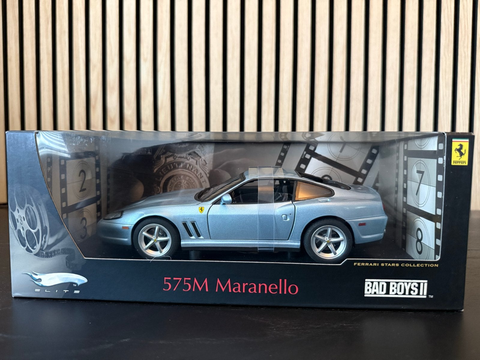 Hot Wheels Elite Ferrari 575M Maranello Bad Boys II 1/18, Ophalen of Verzenden, Zo goed als nieuw, Auto