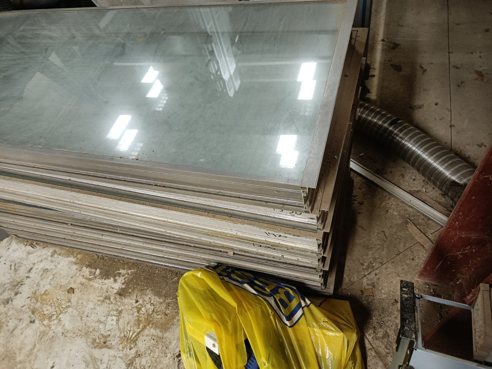 Glazen tussenwand, Gebruikt, Glasplaat, 160 cm of meer, 160 cm of meer