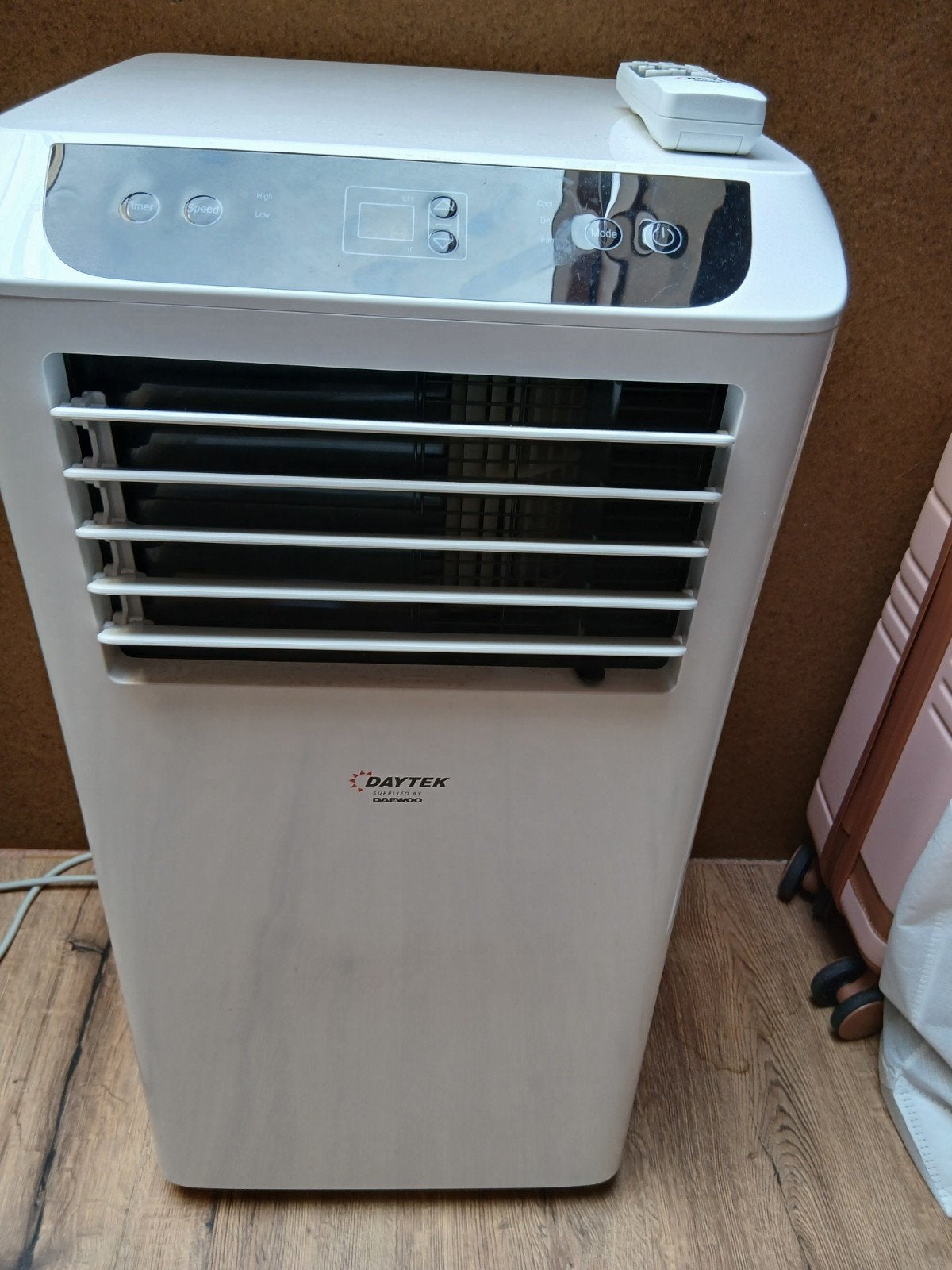 Daytek Mobiele Airco - Koelen, Ontvochtigen, Ventileren, Gebruikt, Minder dan 60 m³, 3 snelheden of meer, Ophalen of Verzenden