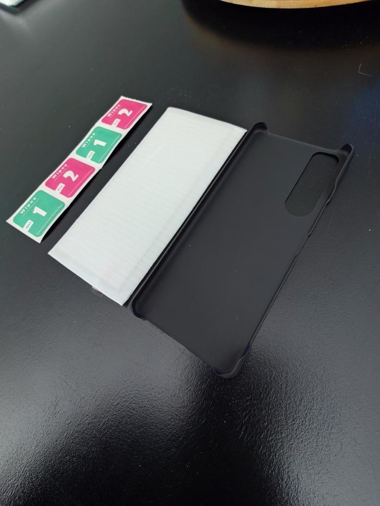 Sony Xperia 1 III glass protection en hoesje (nieuw), Ophalen of Verzenden