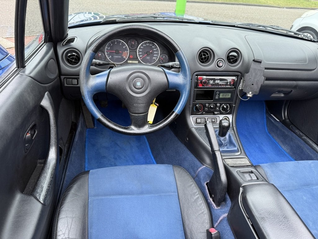 Mazda MX-5 1.8i 10th Annivers. | hardtop | airco |, Auto's, Achterwielaandrijving, Cabriolet, 11 km/l, Bedrijf