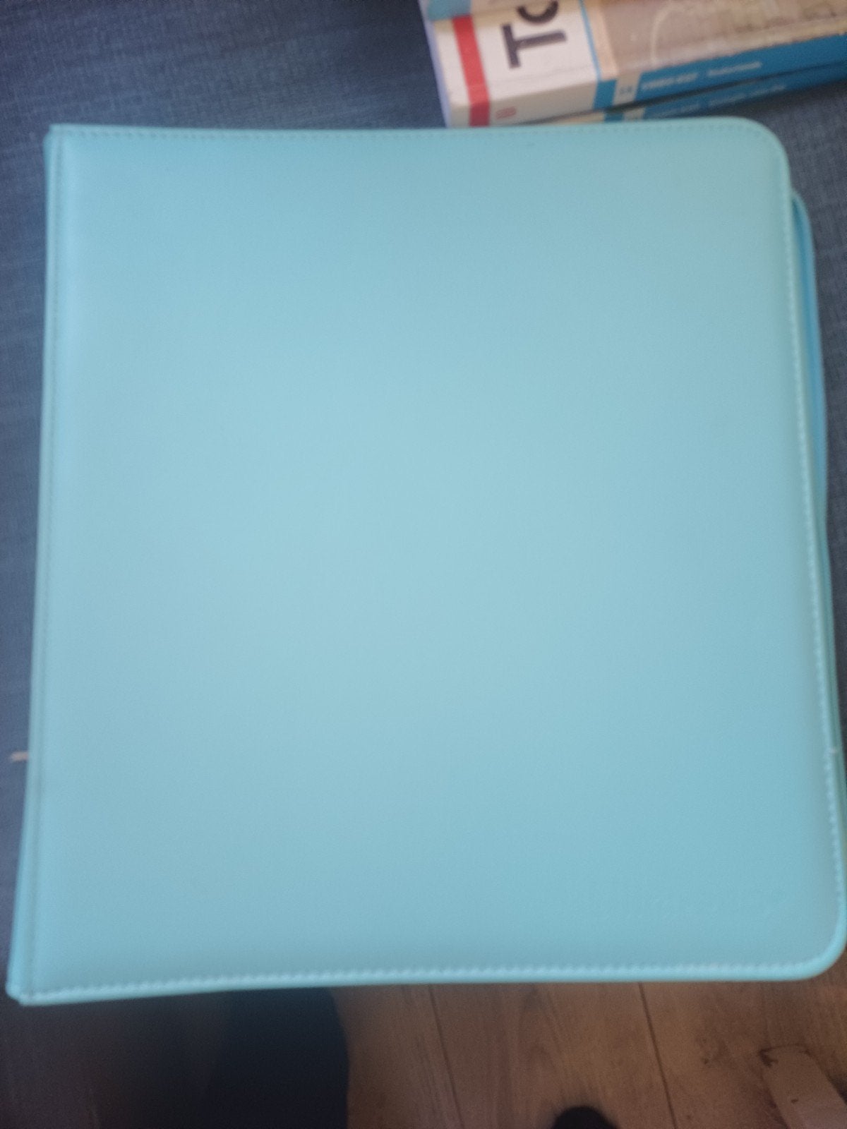 Ultra Pro Zip Binder - Aqua - 12-Pocket, Ophalen
