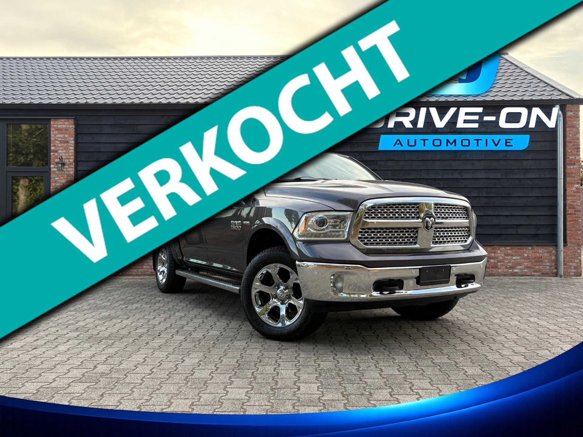 Dodge Ram 1500 5.7 V8 4x4 - Laramie - Hardtop - Nieuwstaat -, Automaat, Stoelverwarming, Gebruikt, 5654 cc