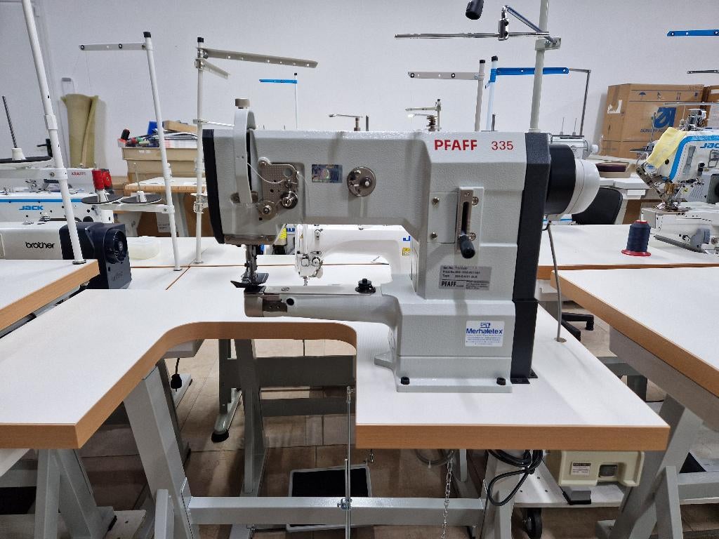Pfaff 335 Industriële Naaimachine NIEUW, Ophalen, Pfaff, Nieuw, Naaimachine