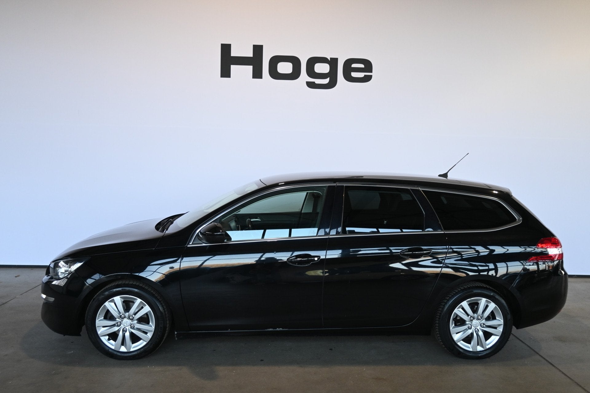 Peugeot 308 SW 1.6 BlueHDI Blue Lease Pack Clima Navigatie C, Voorwielaandrijving, Stof, Gebruikt, 4 cilinders