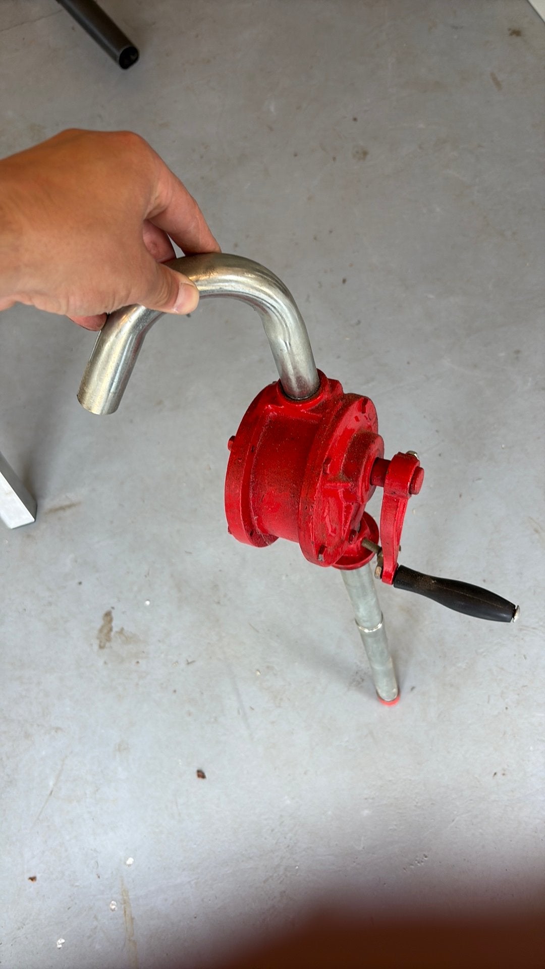 Vat pomp. Goed. Alleen voor nieuw olie gebruikt., Auto diversen, Autogereedschap, Ophalen, Zo goed als nieuw