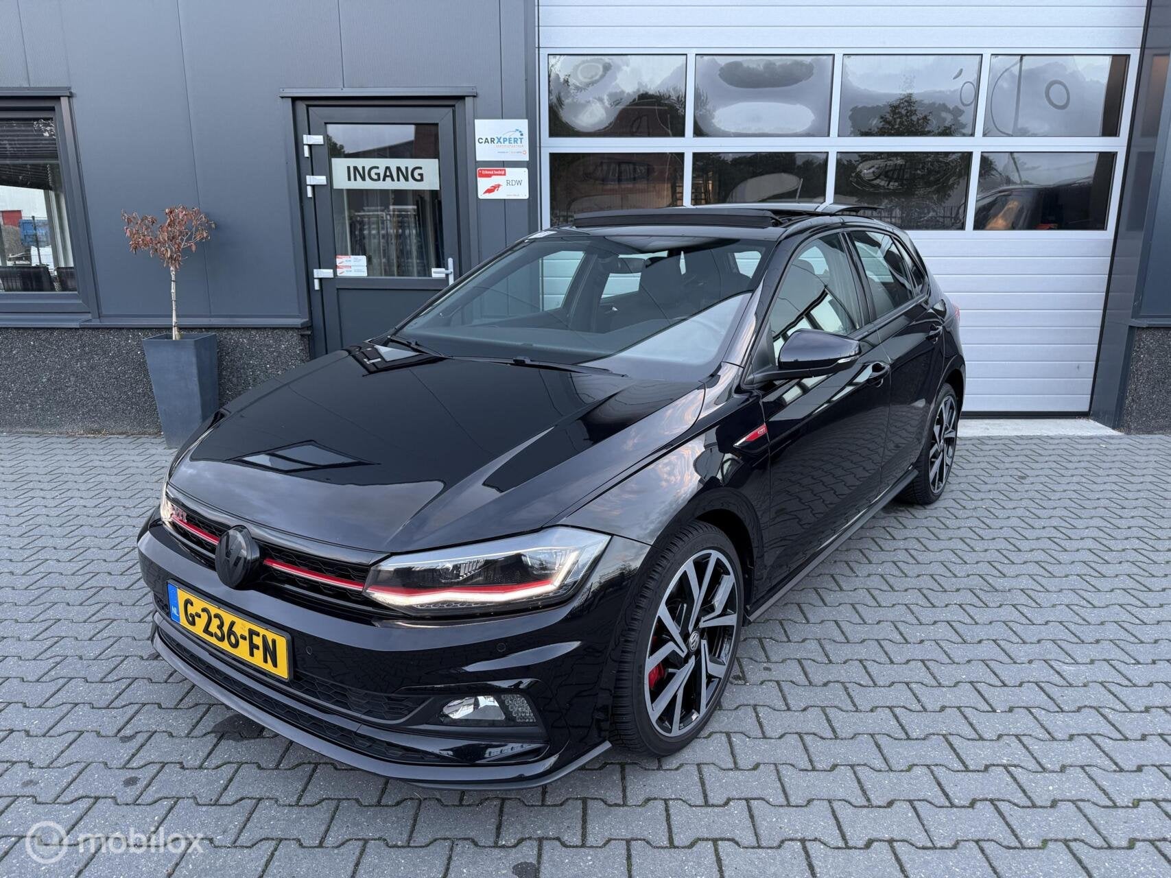 Volkswagen Polo 2.0 TSI GTI 200 PK / Pano / Camera / ACC, Auto's, Gebruikt, Euro 6, 4 cilinders, 1984 cc