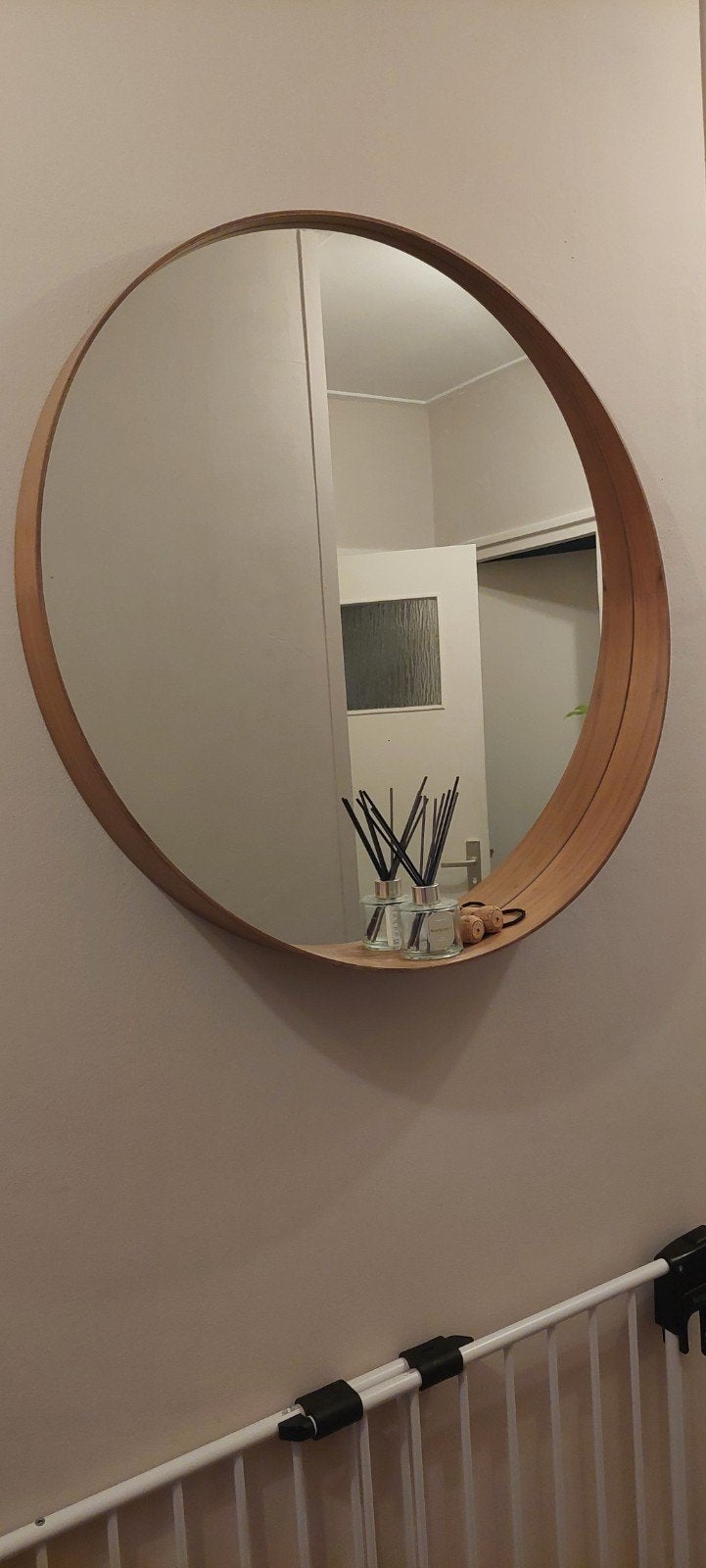 IKEA Stockholm spiegel 90 cm rond met houten frame, Ophalen, Rond, Zo goed als nieuw, 75 tot 100 cm