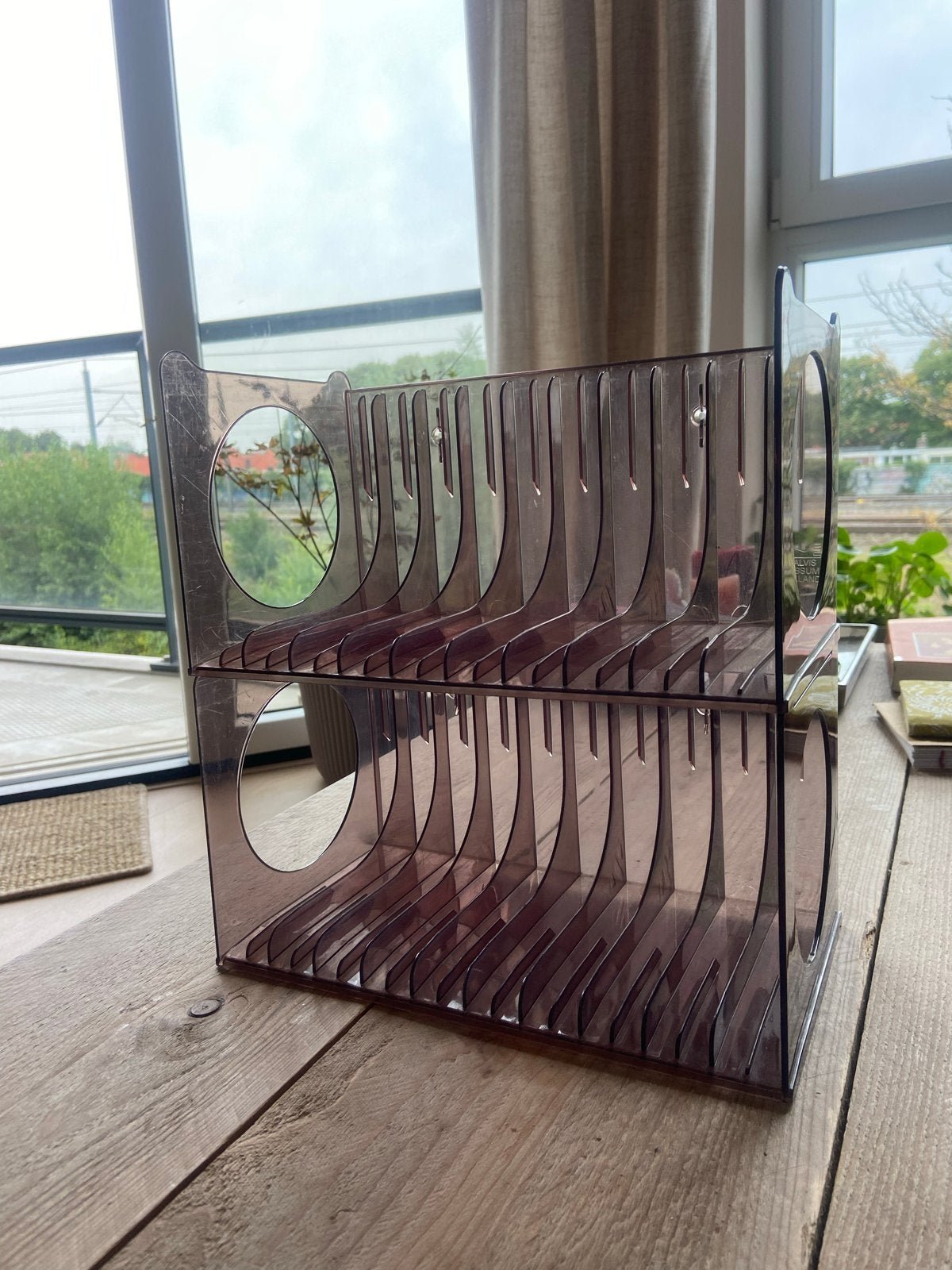 2x Wandmonteerbare CD Houders - Paarsgrijs, Ophalen, Kunststof, Gebruikt, Minder dan 25 discs