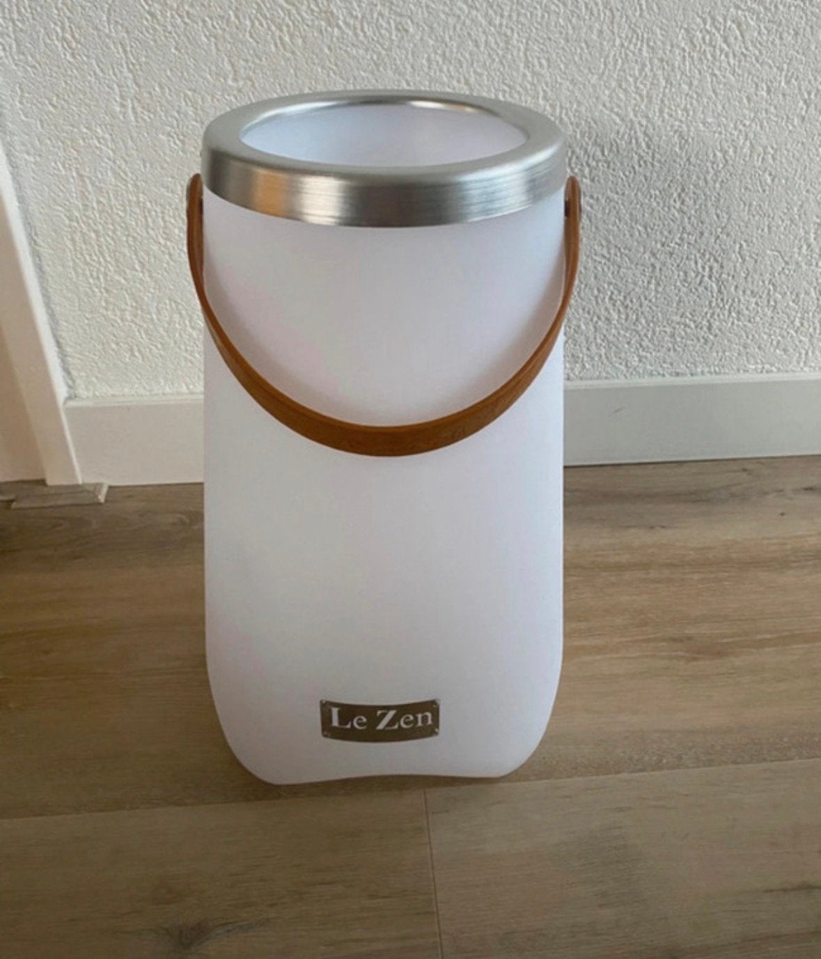 Zen Original  wijnkoeler met een draadloze Bluetooth speaker, Ophalen of Verzenden, Zo goed als nieuw, Overige typen