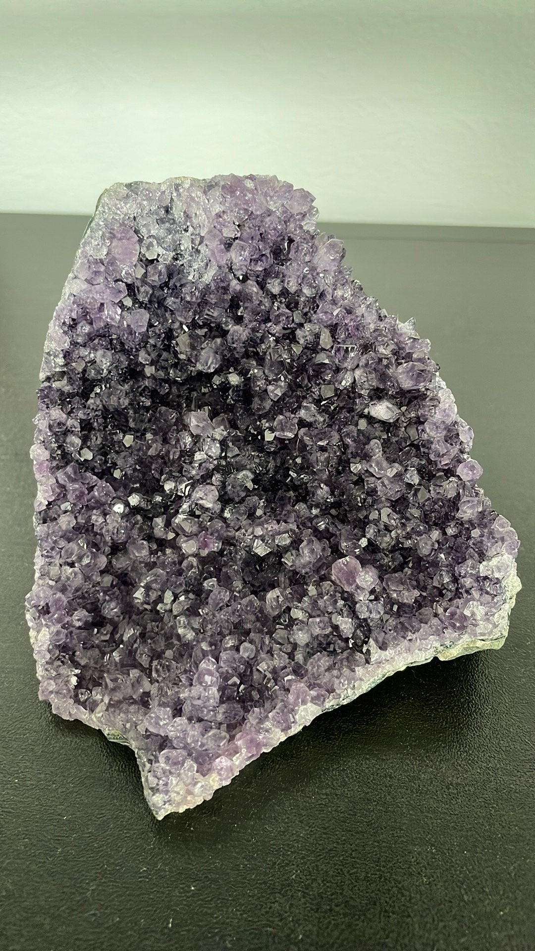Amethist 9,5 cm hoog, Ophalen of Verzenden