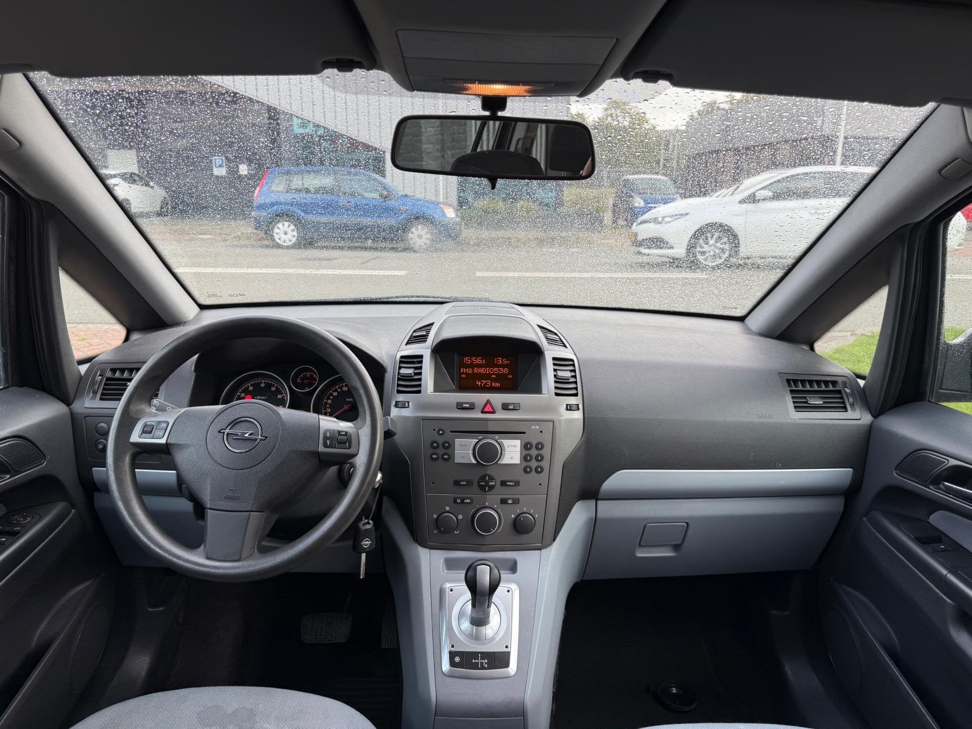 Opel Zafira 1.8 Enjoy/Automaat/7P/Airco/Elek Raam/Nap/Apk/3, Auto's, Gebruikt, 4 cilinders, Origineel Nederlands, Bedrijf