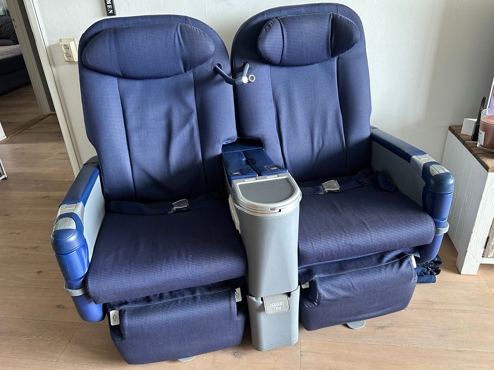 KLM Business Class Stoelen - Unieke Vliegtuigstoelen, Ophalen, Gebruikt, Twee, Blauw