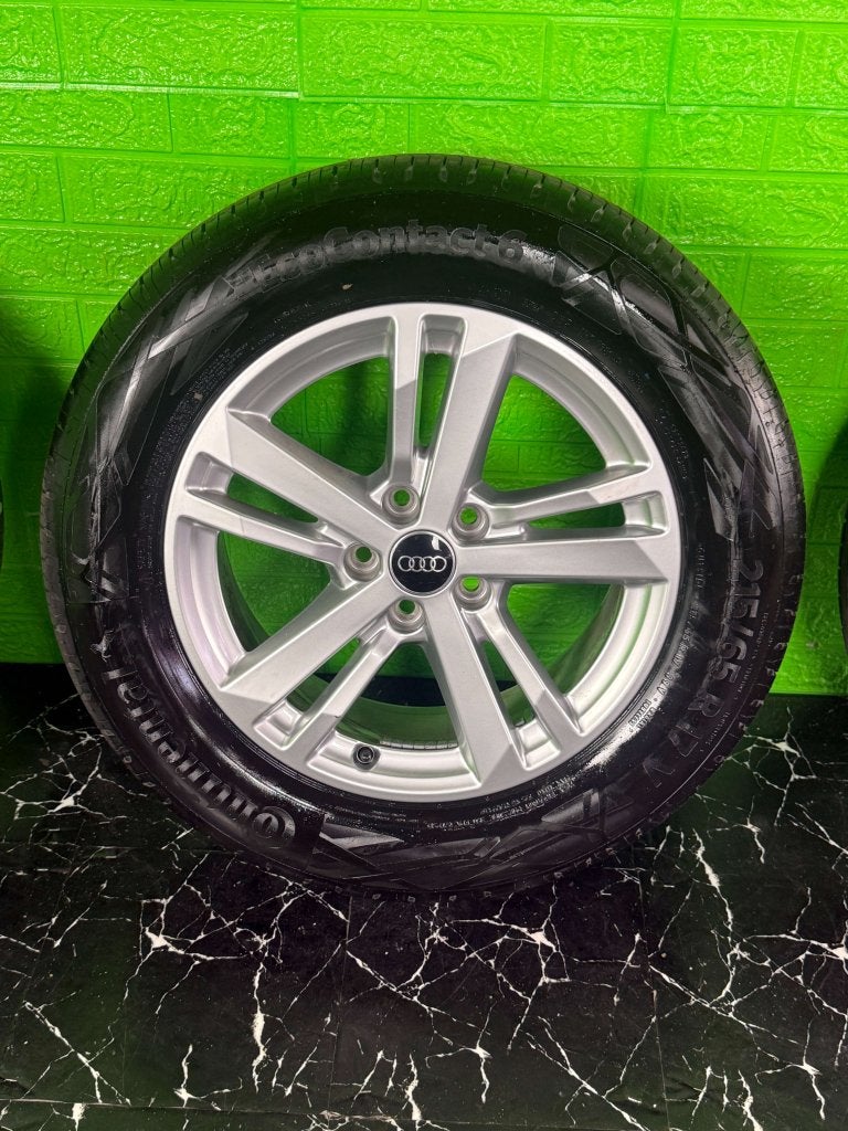 Originele Audi Q3 velgen 17" 5x112 zomerset 7mm!, Niet ingevuld, Banden en Velgen, Niet ingevuld, 17 inch