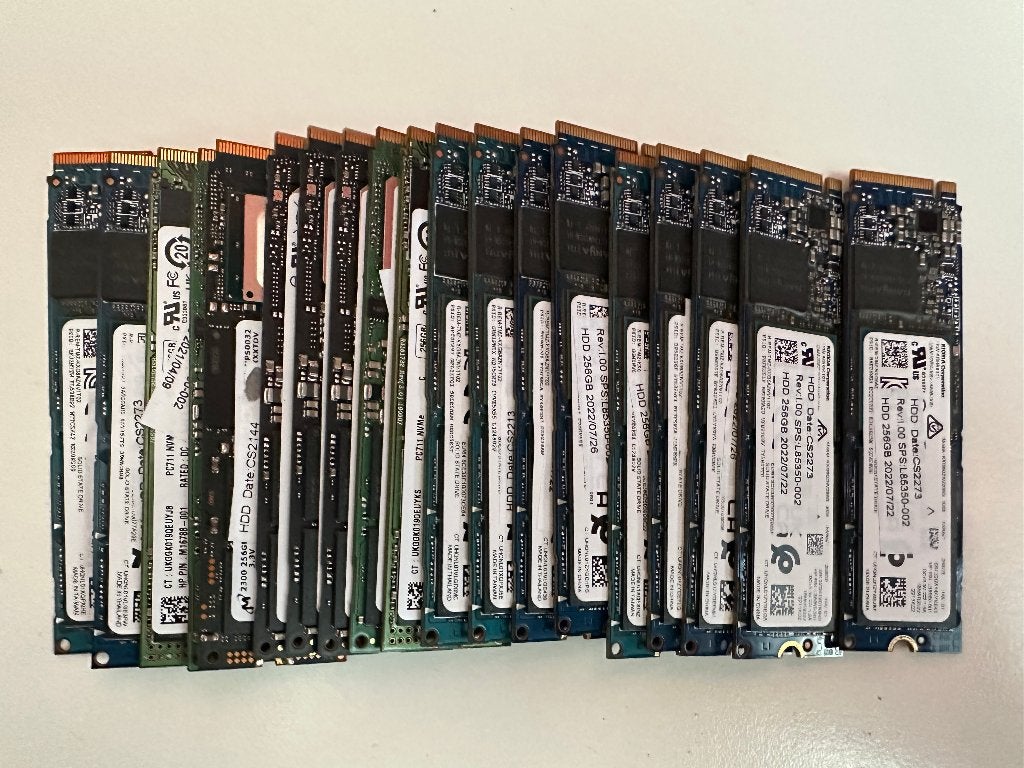 2280 M.2 NVME 256GB SSD | Verschillende A Merken, Computers en Software, Intern, Gebruikt, 256GB, SSD
