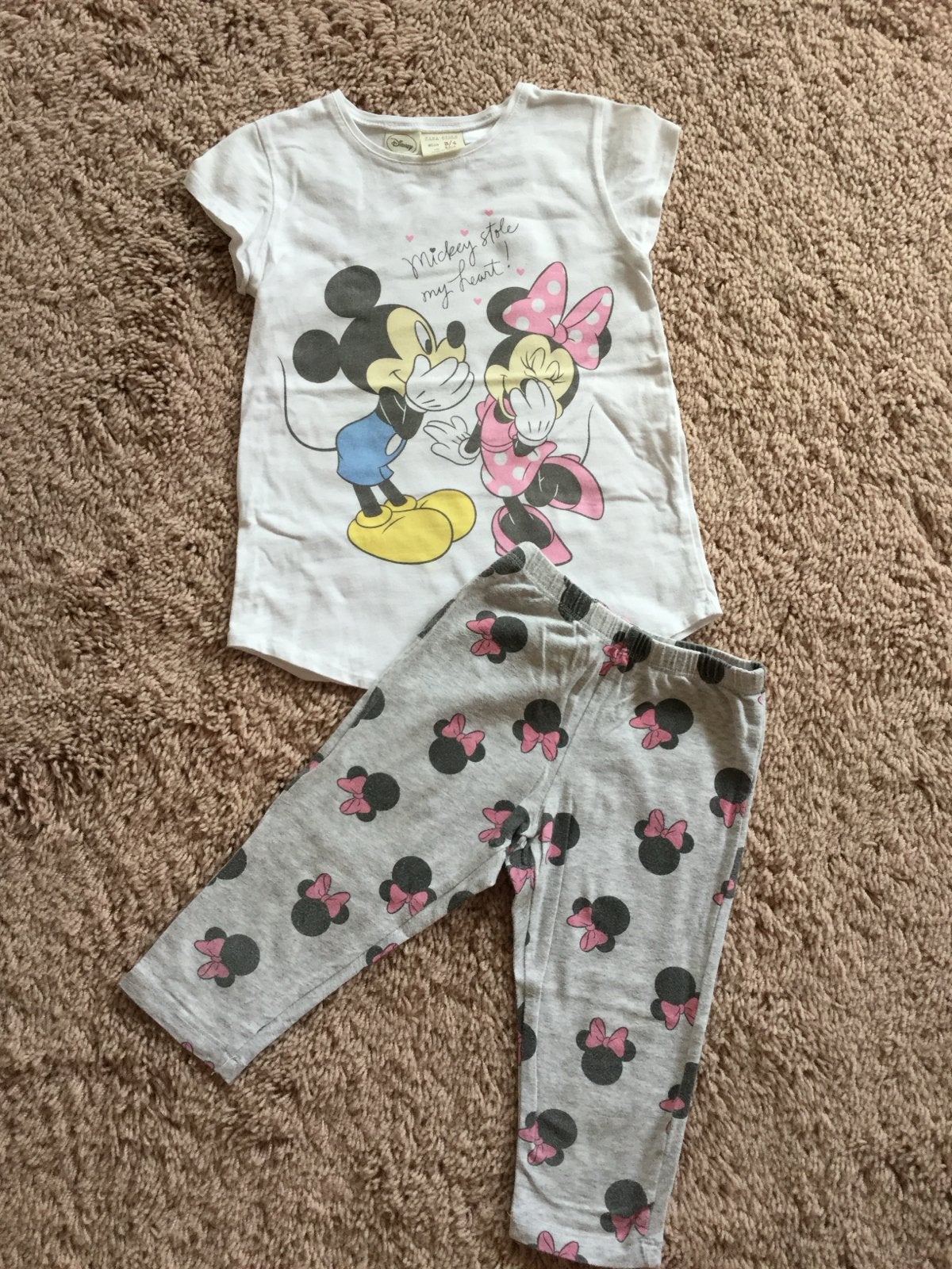 Zara Disney Mickey & Minnie setje maat 104, Kinderen en Baby's, Ophalen of Verzenden, Zo goed als nieuw, Meisje, Setje