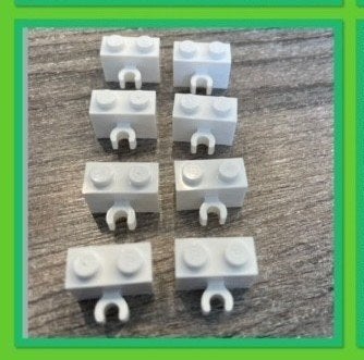 8 lego basis blokjes 1x2 met klemmetje wit (1), Ophalen of Verzenden, Nieuw, MOC (eigen creatie), Lego